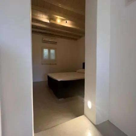 Cozy Mykonian In * 阿诺梅拉